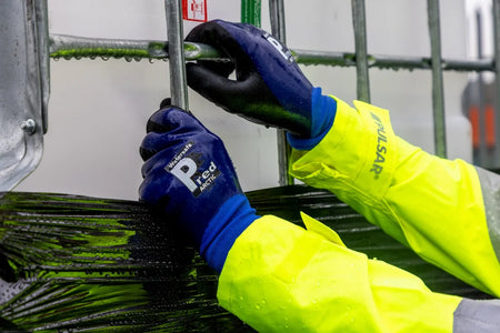 Predator Watersafe Arctic Cut E Gloves [src:arctic4.jpg@20260928132822]