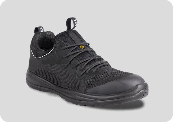 Thunder Plus Trainer - S1PS SR FO ESD Main Image [src:titan-thunder-plus-safety-trainer.jpg@20260924084634]