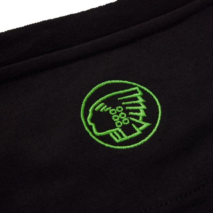 Apache Delta T-Shirt - Black [src:delta6.jpg@20261021112328]